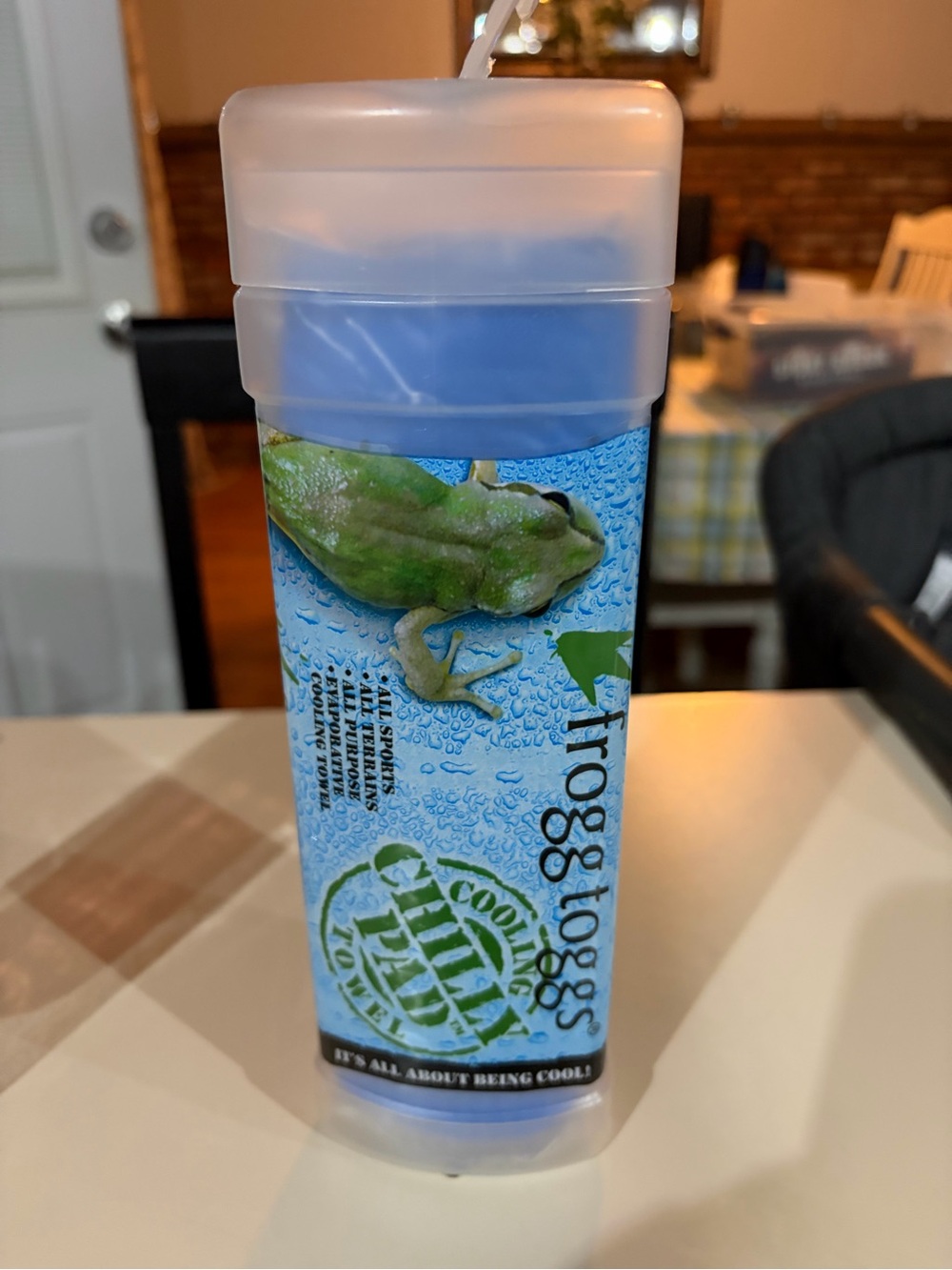 New frog togg sports cooling towel